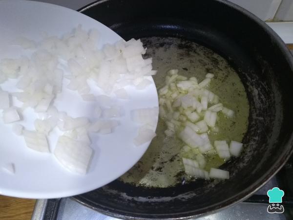 Recette de croquettes au poulet et au fromage - Étape 1