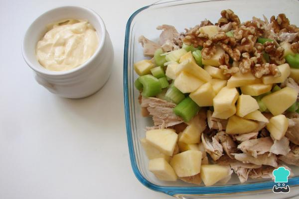 Recette de salade de poulet et de noix - Étape 2