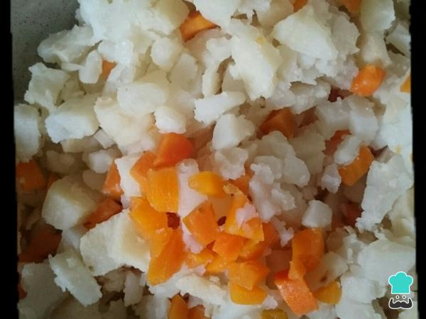 Recette de salade de saucisses et de pommes de terre - Étape 3