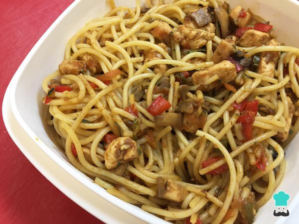 Recette de pâtes au poulet, légumes et soja - Étape 9