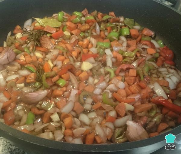 Recette de Jarret de porc au vin rouge - Étape 4