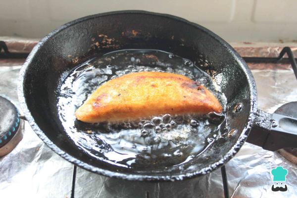 Recette d'empanadas à l'aiguillat vénézuélien - Étape 9