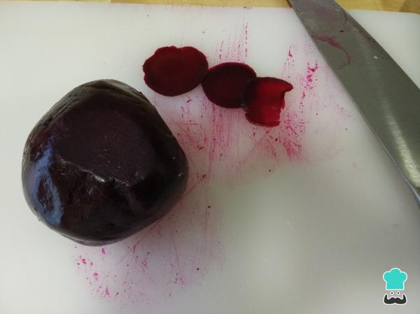 Carpaccio de betteraves au fromage de chèvre Recette - Étape 2