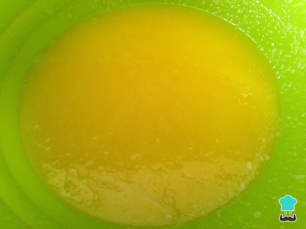 Recette de gâteau à la vanille humide - Étape 1