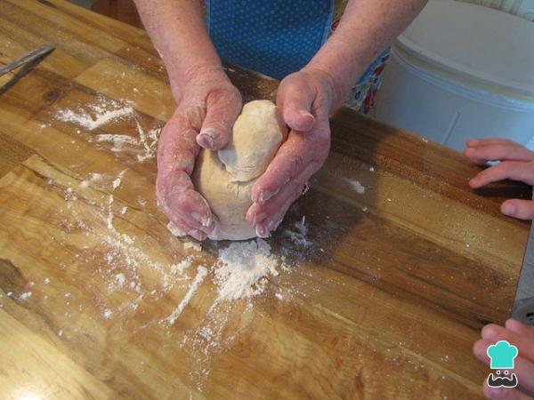 Recette de pâte à pizza à l'épeautre complet - Étape 3