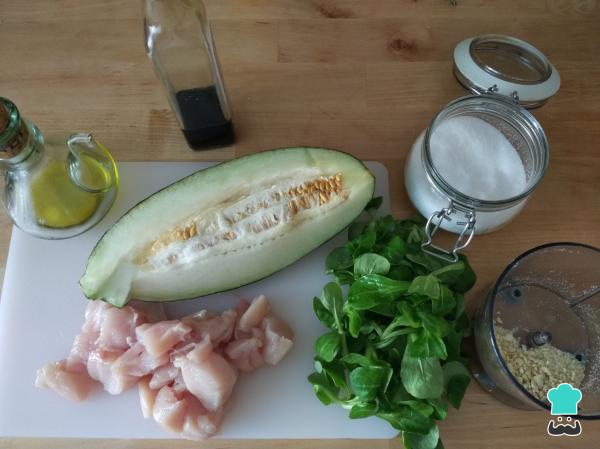 Salade de mâche au poulet recette - Étape 1