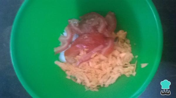 Recette de salade de carottes et de tomates - Étape 2