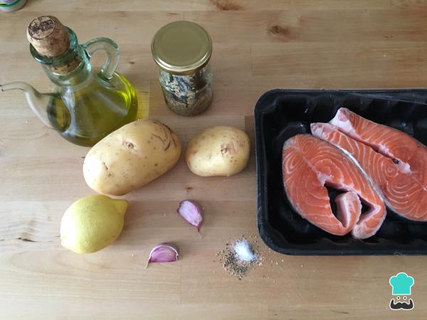 Recette Saumon en papillote avec pommes de terre - Étape 1