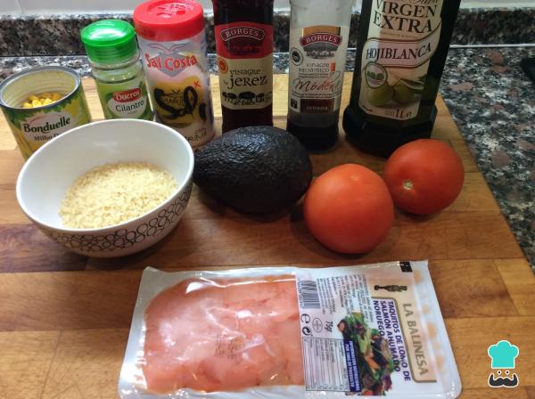 Recette de salade de riz au saumon et à l'avocat - Étape 1