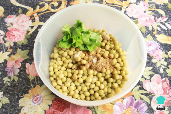 Recette de houmous aux pois et à la menthe - Étape 1