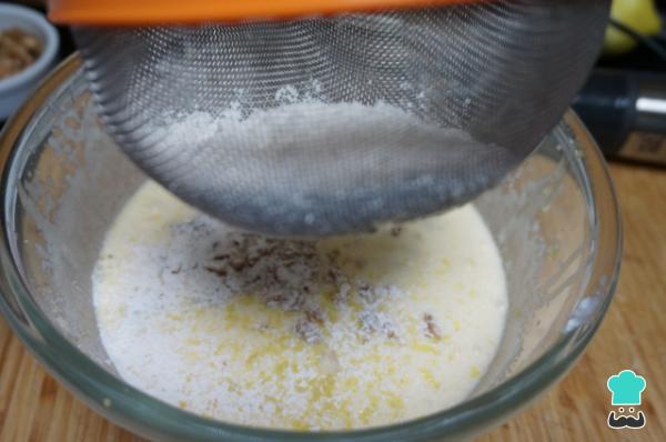 Recette de gâteau aux prunes et aux noix - Étape 2