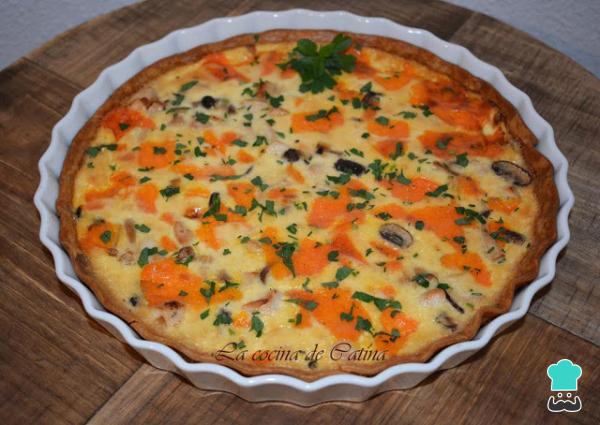 Recette de quiche au poulet, aux champignons et au fromage