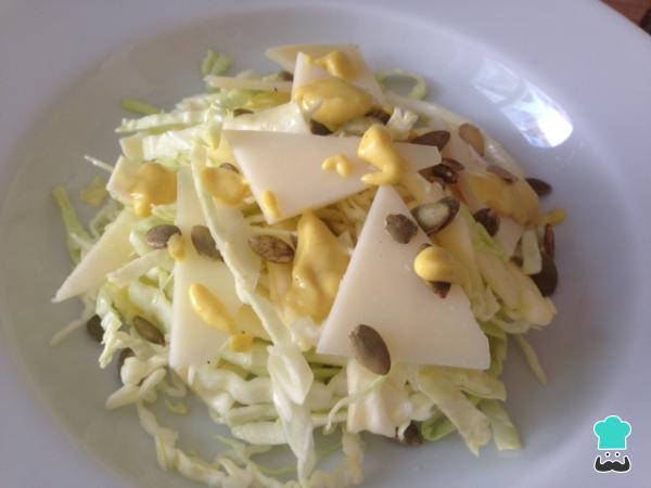 Recette de salade de chou au fromage