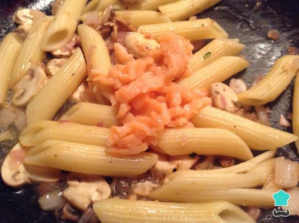 Recette de macaronis au saumon et au fromage - Étape 6