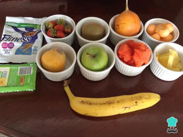 Recette de salade de fruits colombienne - Étape 1