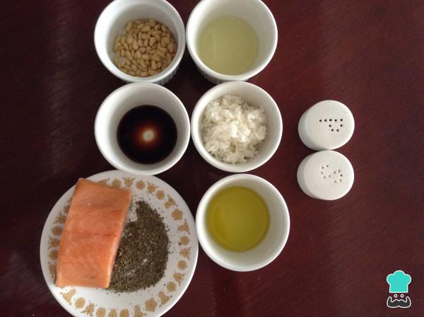 Recette de sashimi au saumon et au basilic - Étape 1