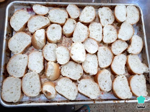 Recette de Capirotada mexicaine avec panela - Étape 2