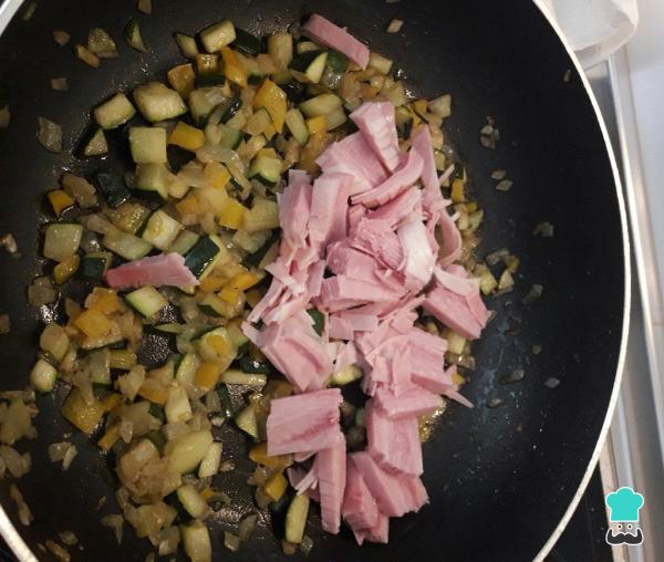 Recette de quiche aux courgettes et au jambon York - Étape 3