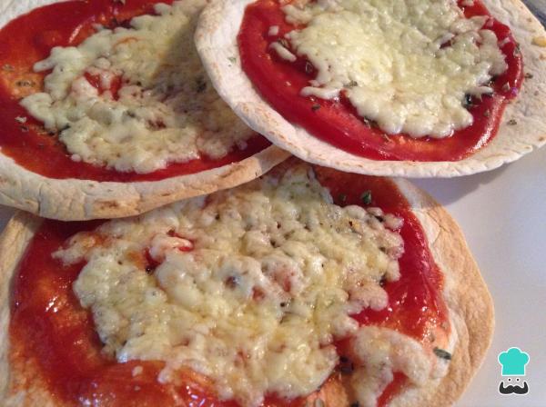 Recette de pizza au saumon et à la roquette - Étape 4