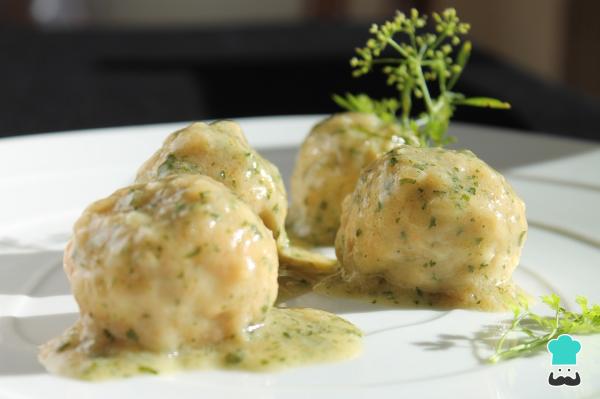 Recette Boulettes de viande à la sauce verte