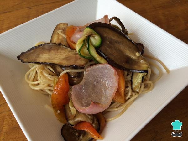 Recette de Salade de Pâtes et Légumes Rôtis