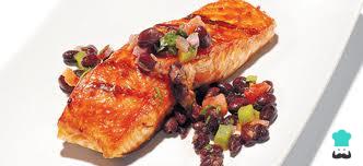 Recette de filet de saumon glacé.