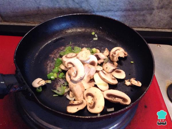 Recette de cannellonis aux champignons - Étape 4