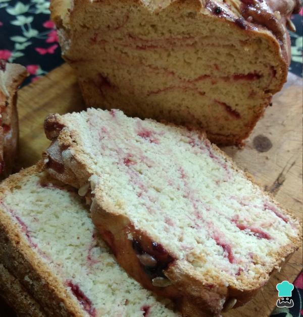 Recette de pain sucré aux bananes et aux fraises - Étape 9