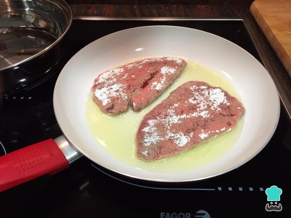 Recette de fricandó de veau aux champignons - Étape 2