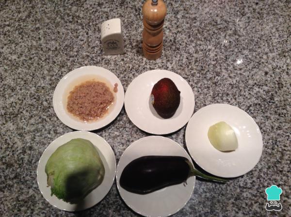 Recette de salade de thon et d'aubergines - Étape 1