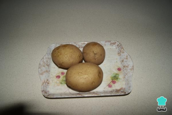 Recette Salade d'endives au cabillaud - Etape 1