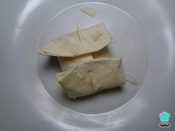 Recette Chimichanga au poulet et au fromage - Étape 11