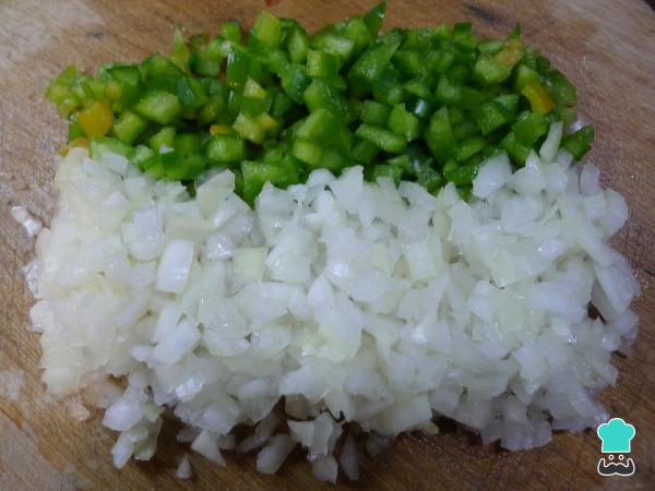 Recette de pâtes à la sauce tomate et aux légumes - Étape 2