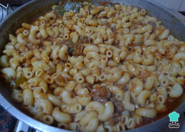 Recette de pâtes à la sauce tomate et aux légumes - Étape 8