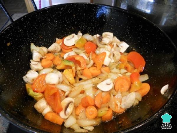 Recette de Knuckles avec sauce Bonilla - Étape 3