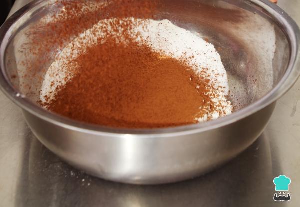 Recette de gâteau au chocolat sans œufs ni lait - Étape 2