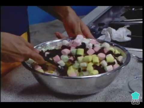 Recette SALADE AU CHOCOLAT SUCRÉ