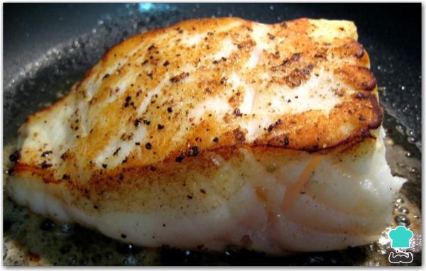 Recette de BAR GRILLÉ AU SALPITON DE LÉGUMES