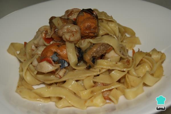 Recette de nouilles aux fruits de mer et sauce soja