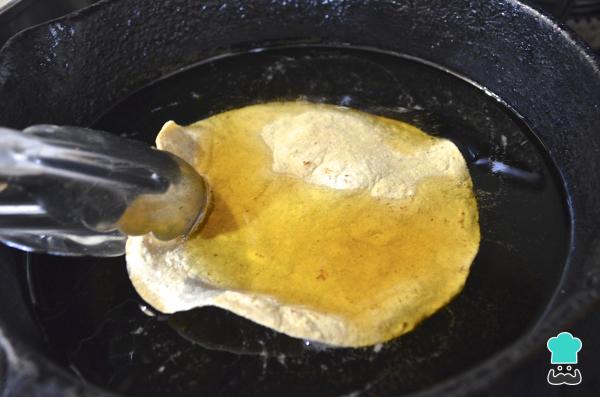 Recette de Flautas au poulet mexicain - Étape 2