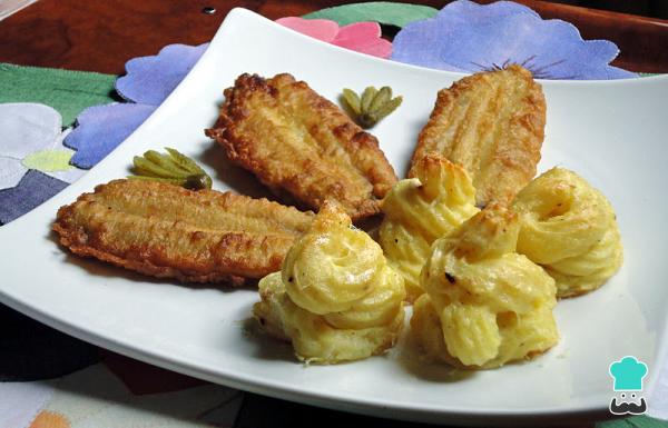 Recette d'ANCHOIS PANÉS À LA MAYORNAISE AUX HERBES