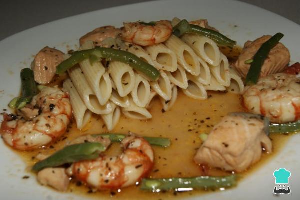 Recette de pâtes au saumon et crevettes sans crème