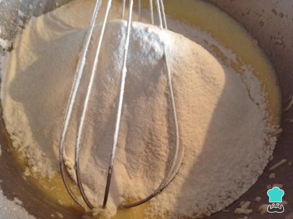 Recette de gâteau spongieux à la noix de coco - Étape 5
