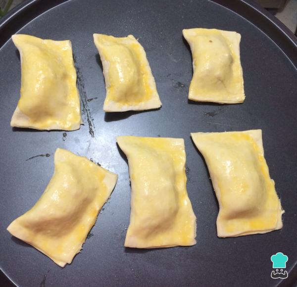 Recette de pâte feuilletée farcie au poulet - Étape 8