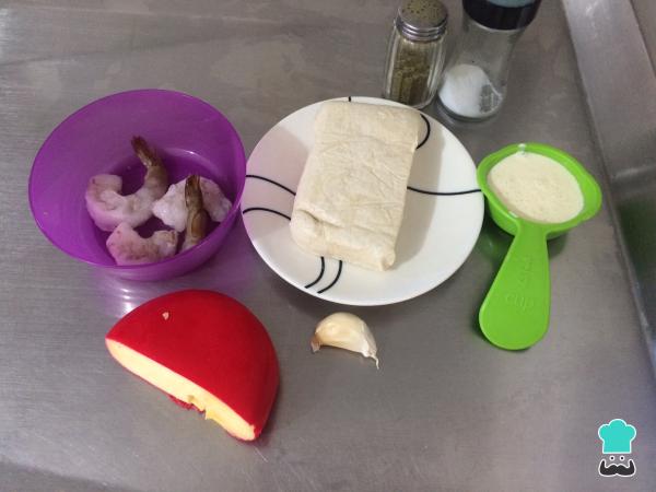 Recette des volvanes farcies aux crevettes - Étape 1