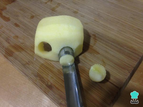 Recette de Canapés de fruits au jambon de canard - Étape 2