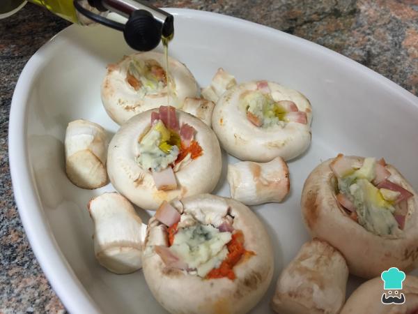 Recette de champignons farcis au bacon et au bleu - Étape 6