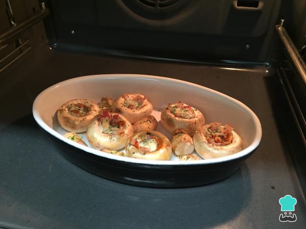 Recette de champignons farcis au bacon et au bleu - Étape 8