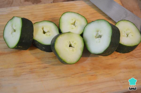 Recette d'Apéritifs de Noël : Crevettes et Fromage à la Crème - Étape 1