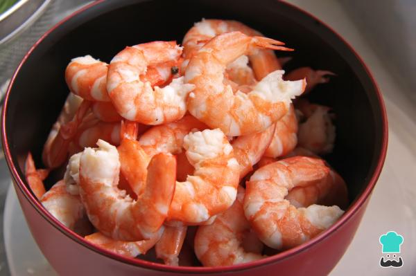 Recette d'Apéritifs de Noël : Crevettes et Fromage à la Crème - Étape 2